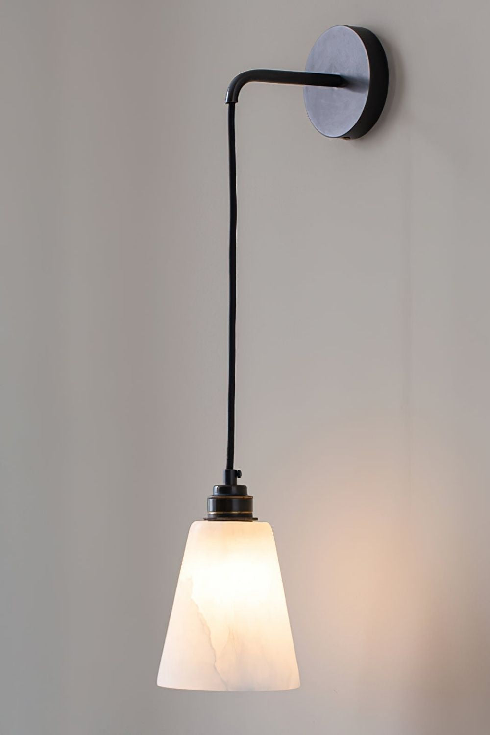 Droplet Alabaster Wall Lamp