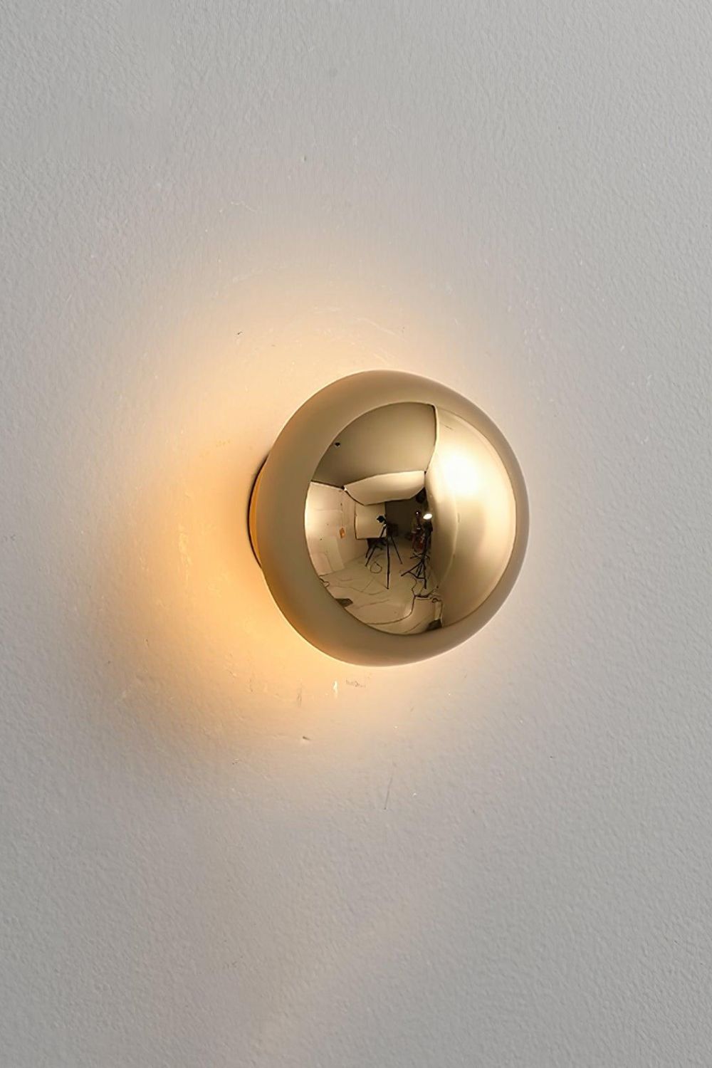 Eclipse Wall Sconce - SamuLighting