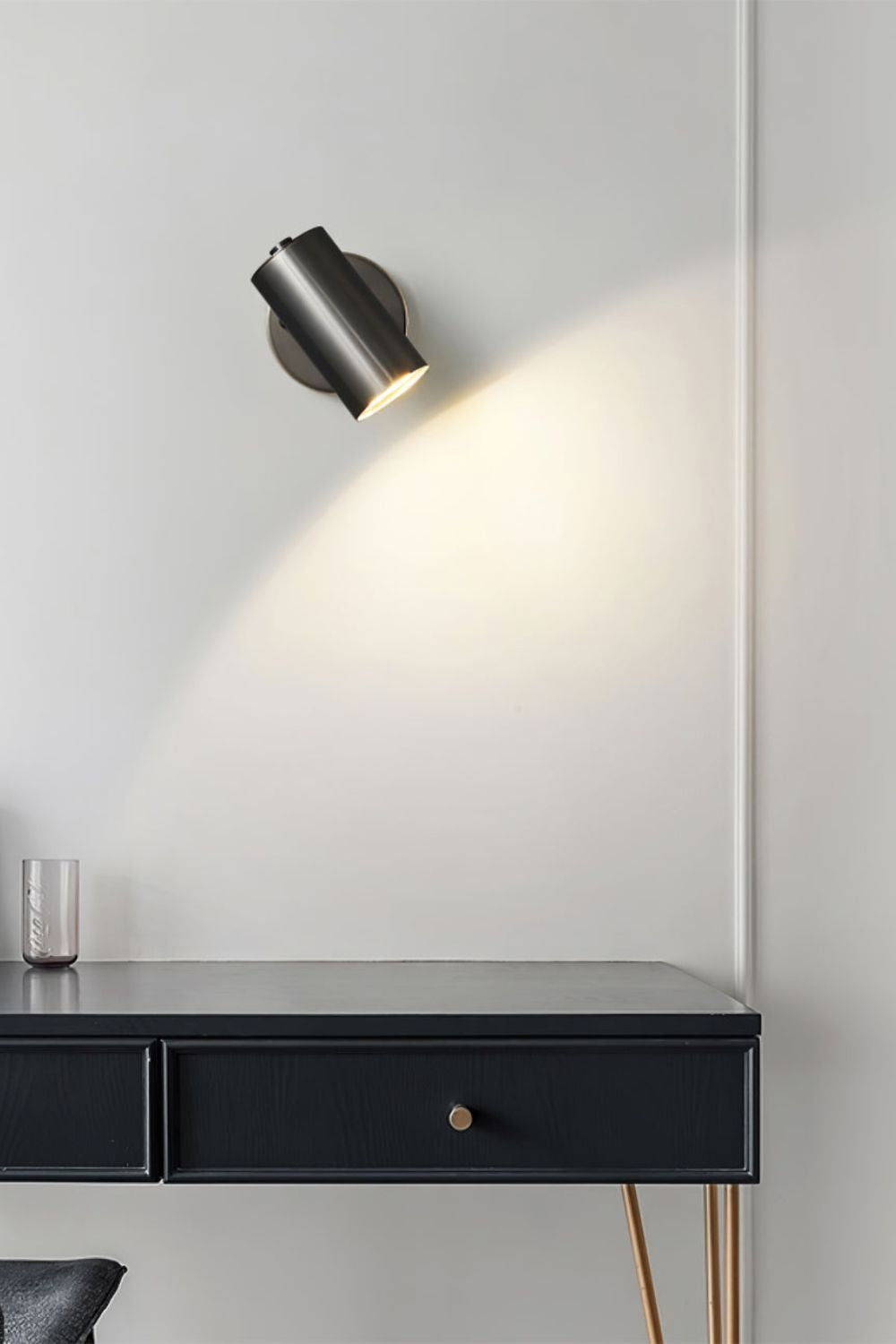 Eduard Wall Lamp - SamuLighting