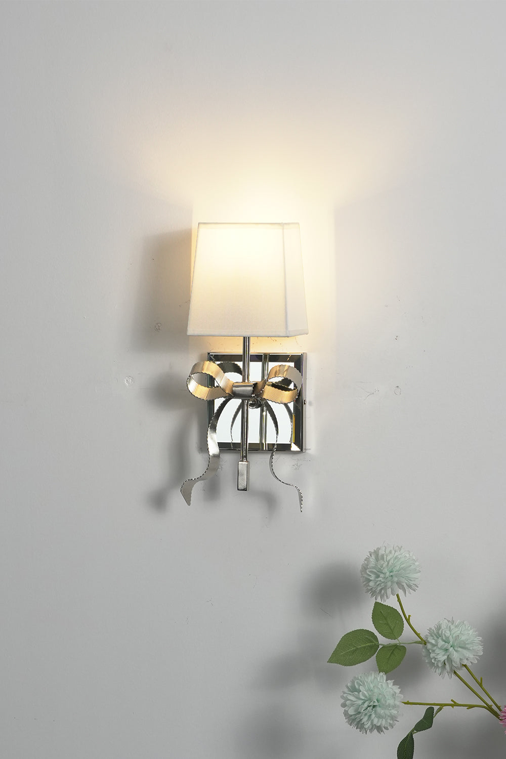 Ribbon Wall Sconce