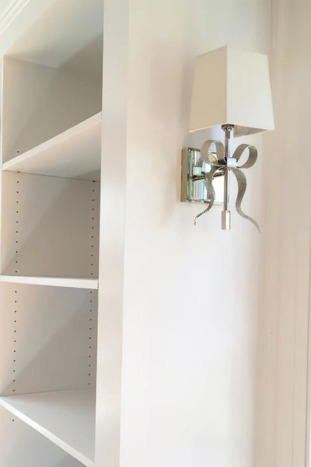 Ellery Gros-Grain Bow Wall Lamp