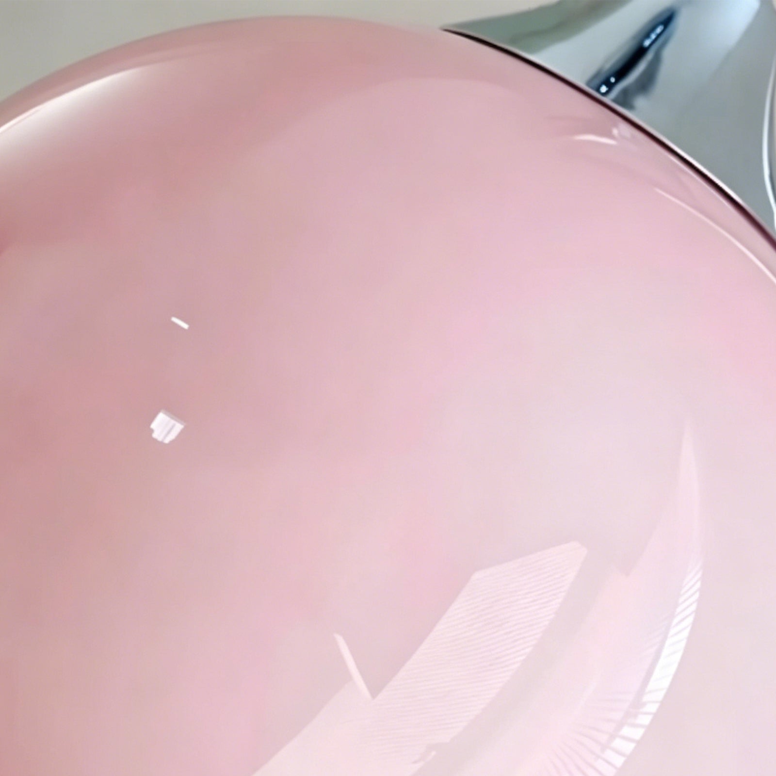 Pink Spherical Diffusion