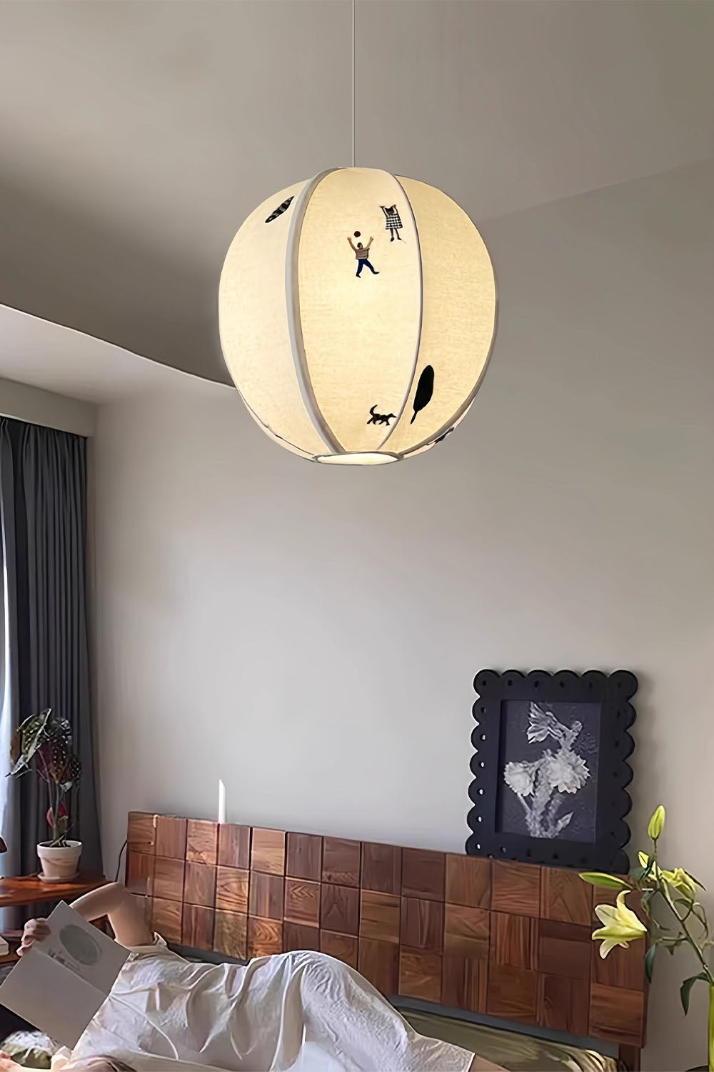 Fabric Embroidery Round Pendant Lamp