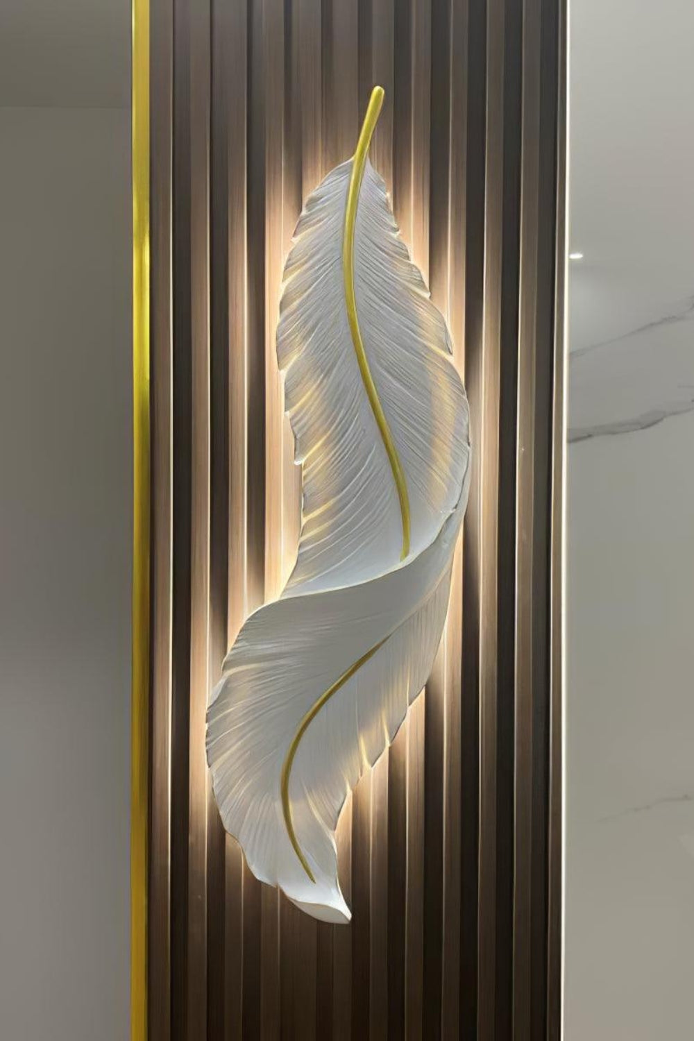 Modern White Gold Feather Wall Lamp