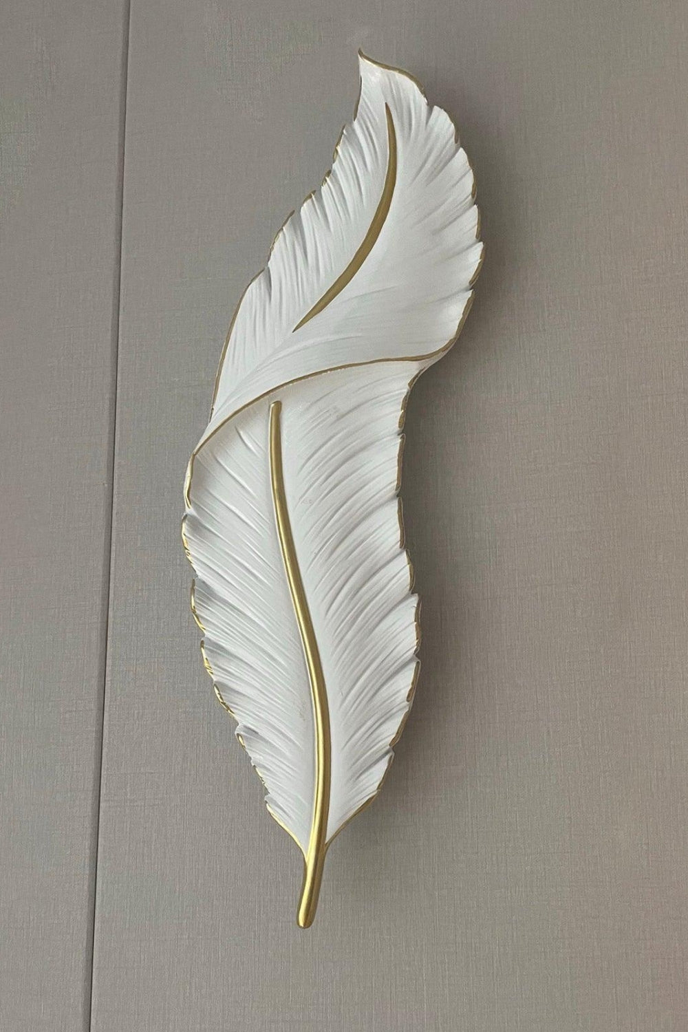 Modern White Gold Feather Wall Lamp