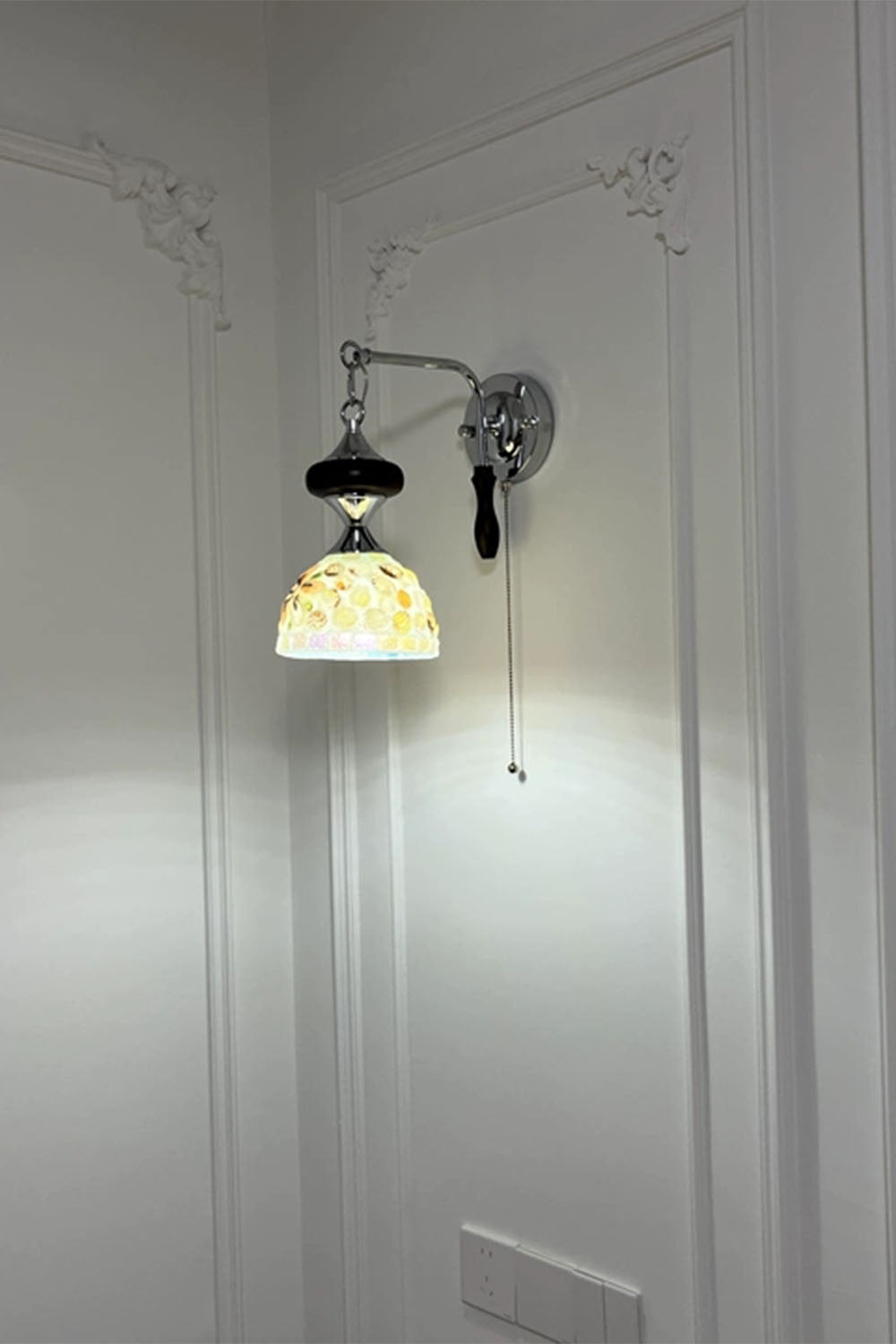 French Retro Handmade Shell Wall Lamp