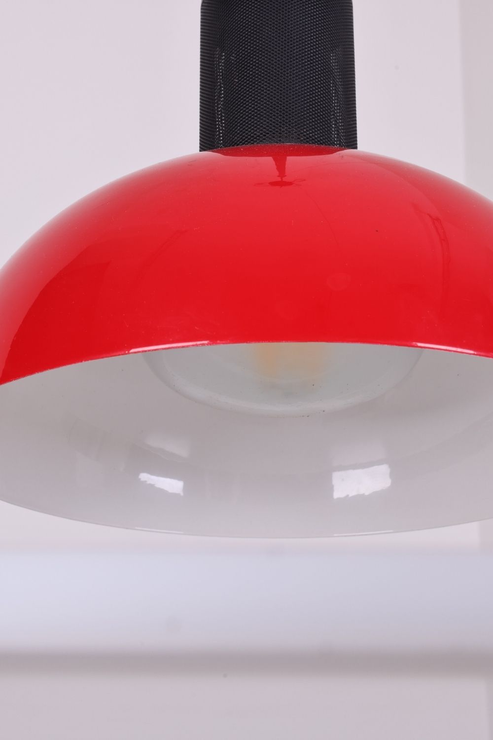 Acrylic Frisbi Pendant Light