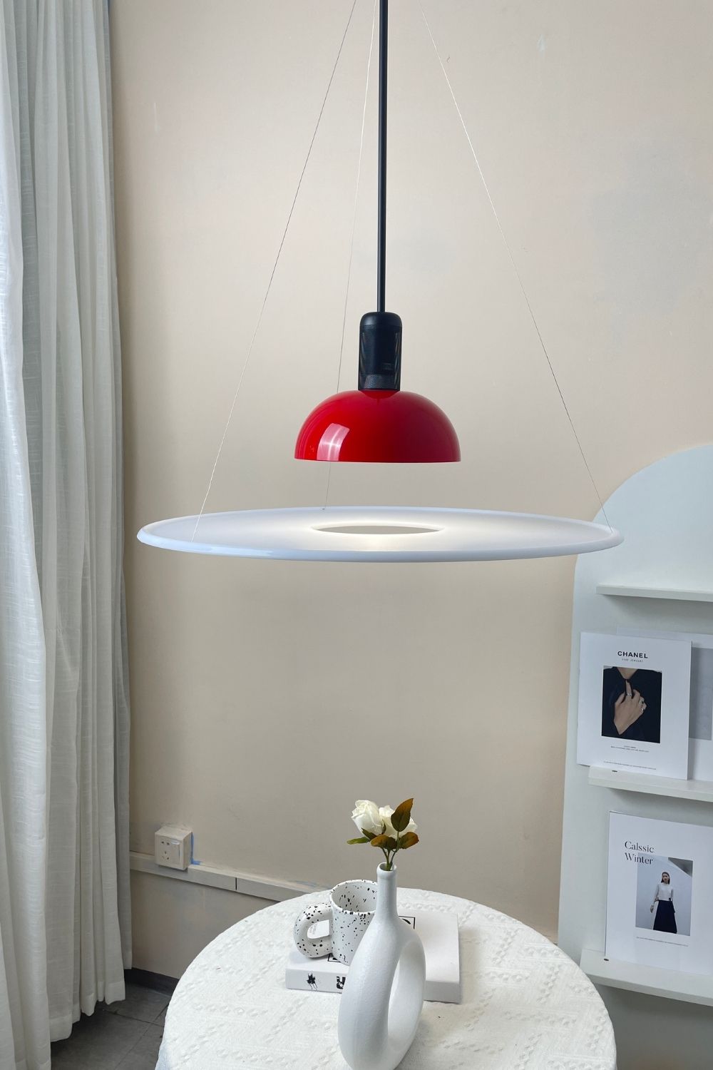 Acrylic Frisbi Pendant Light