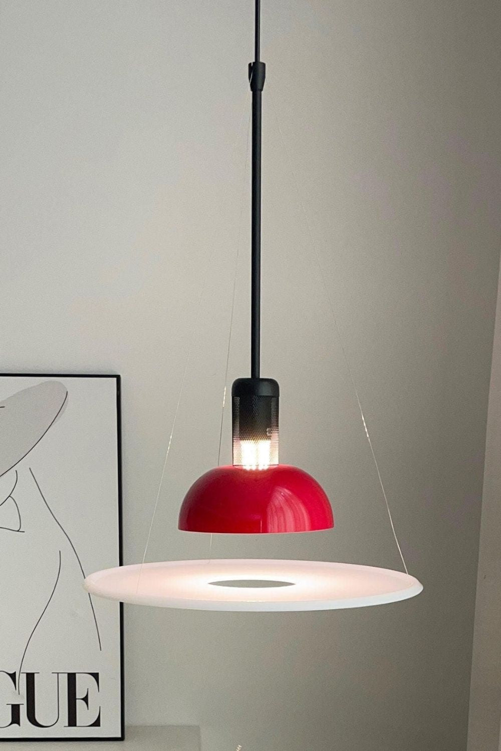 Acrylic Frisbi Pendant Light