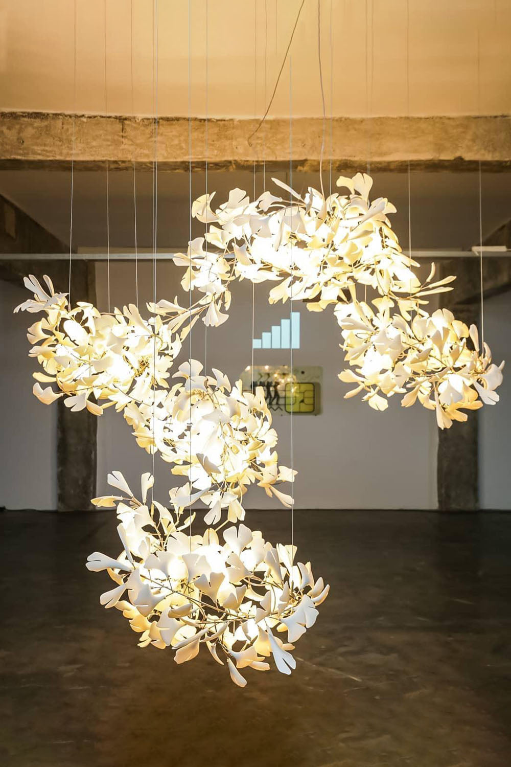 Cermaic Leaf Gingko Chandelier F – SamuLighting