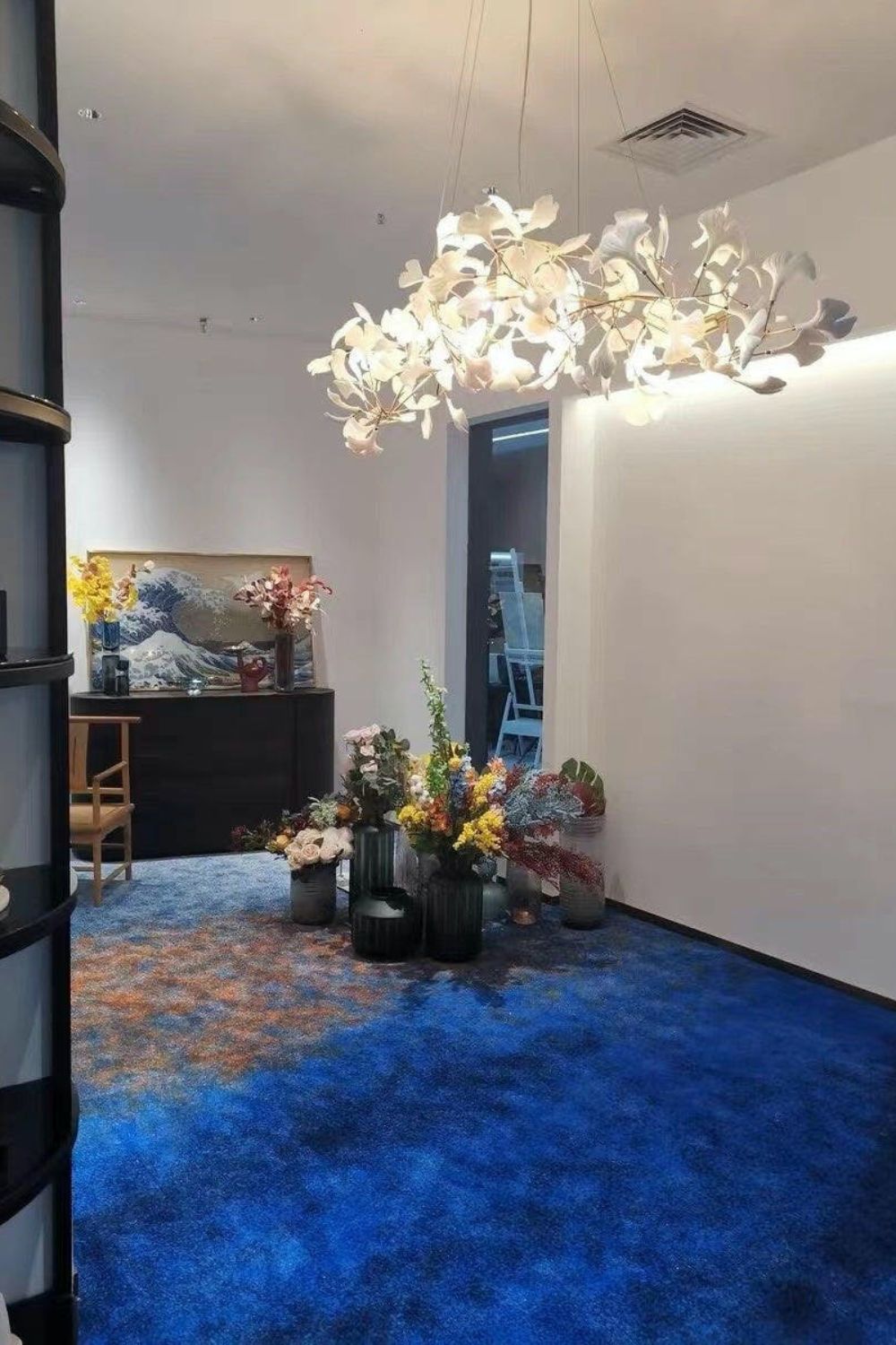 Cermaic Leaf Gingko Chandelier N – SamuLighting