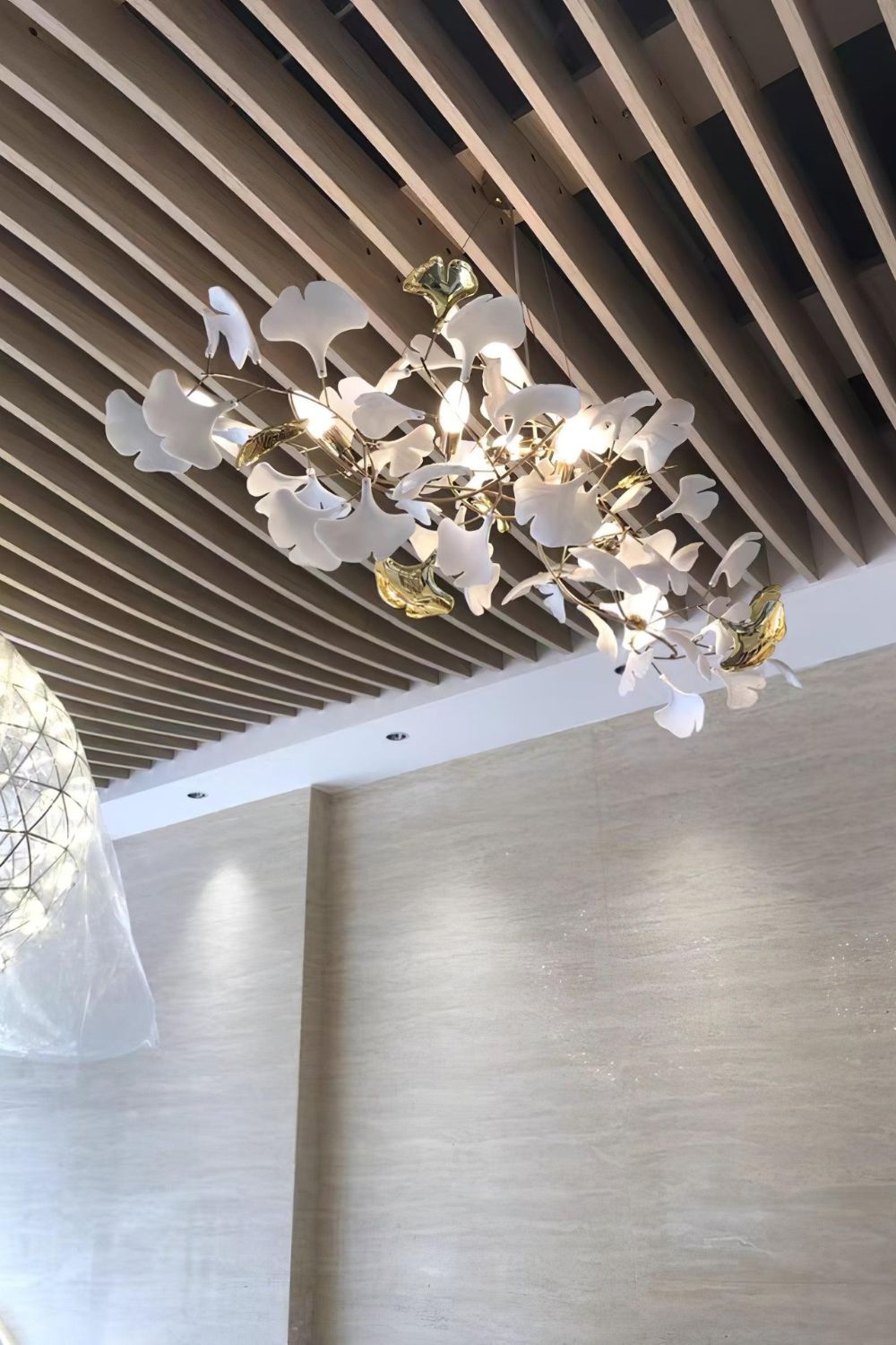 Cermaic Leaf Gingko Chandelier N – SamuLighting