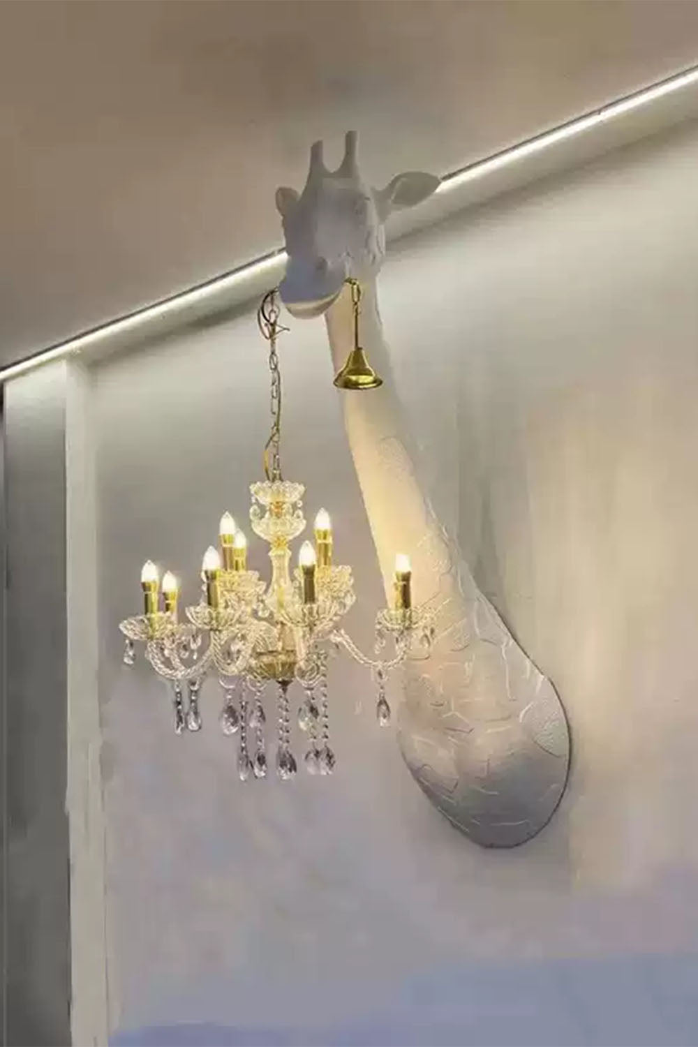 Giraffe Sculpture Wall Lamp