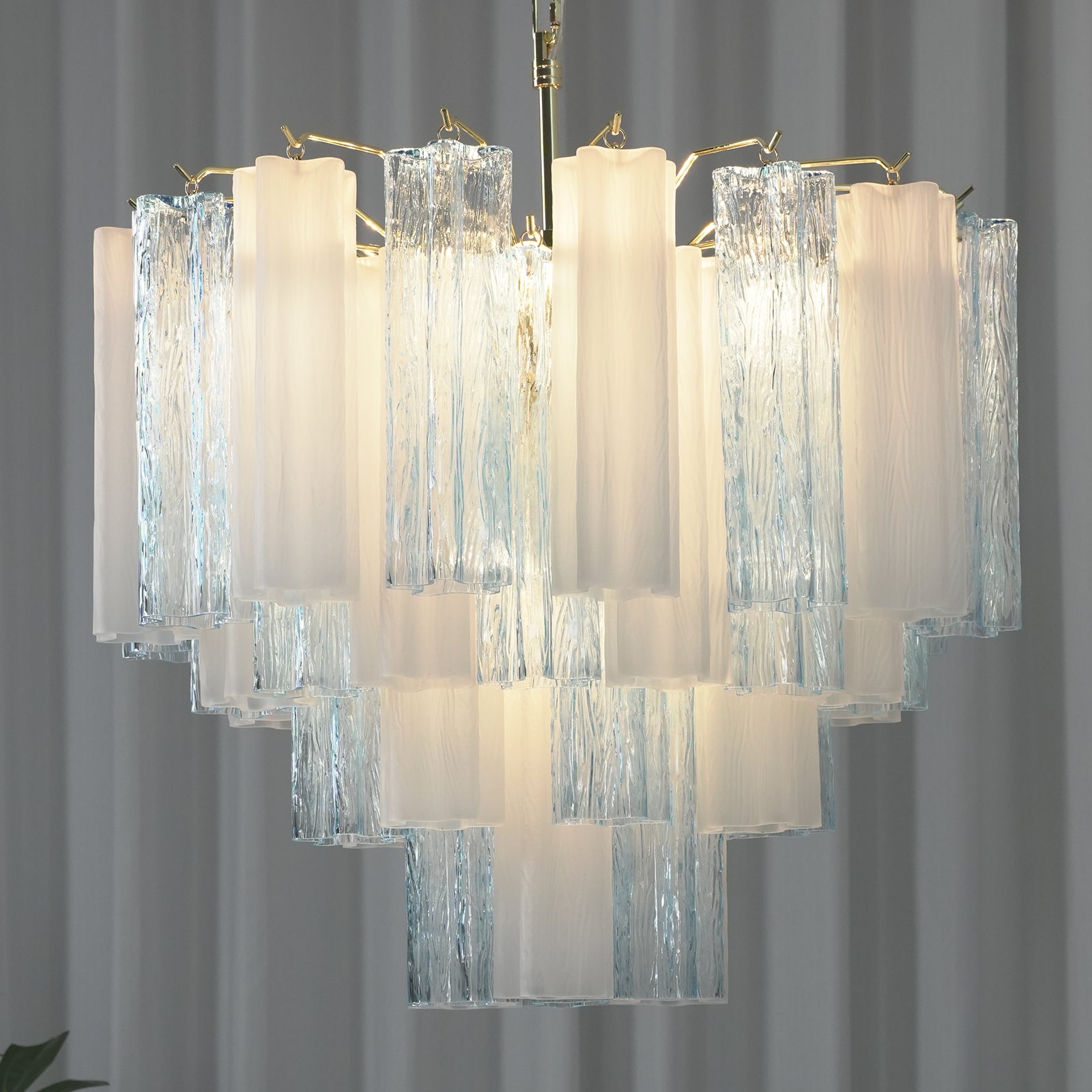 Luxurious Warm Radiance