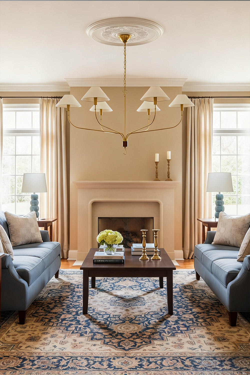 Griffin Staggered Tail Chandelier