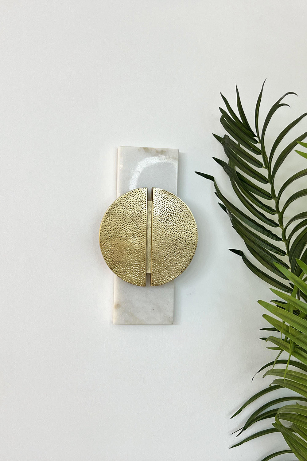 Halo Sconce Style Wall Lamp