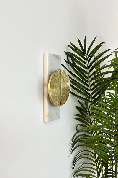 Halo Sconce Style Wall Lamp