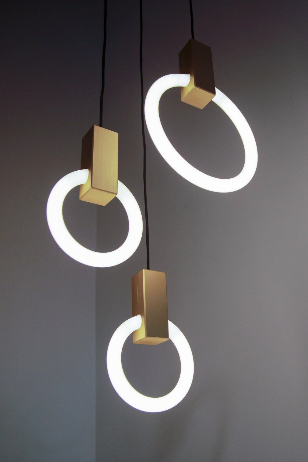 Halo Suspended lights - SamuLighting