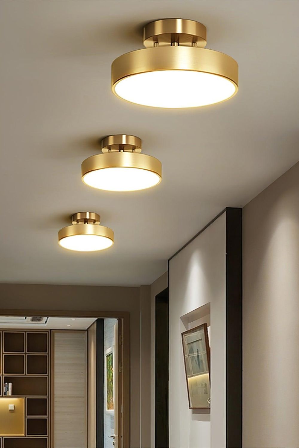 Brass Hero Rotating Ceiling Lamp