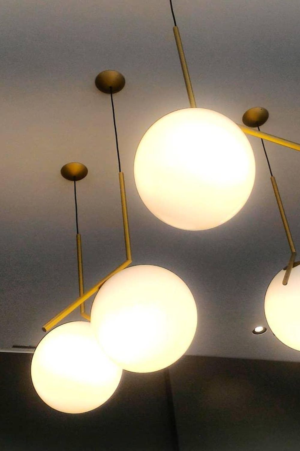 IC Pendant Light - SamuLighting