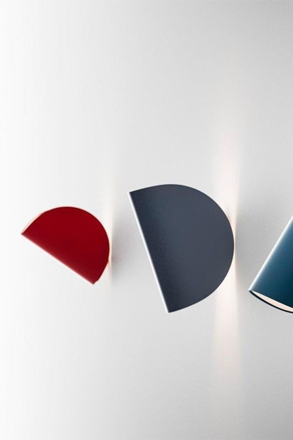 IO Wall Lamp