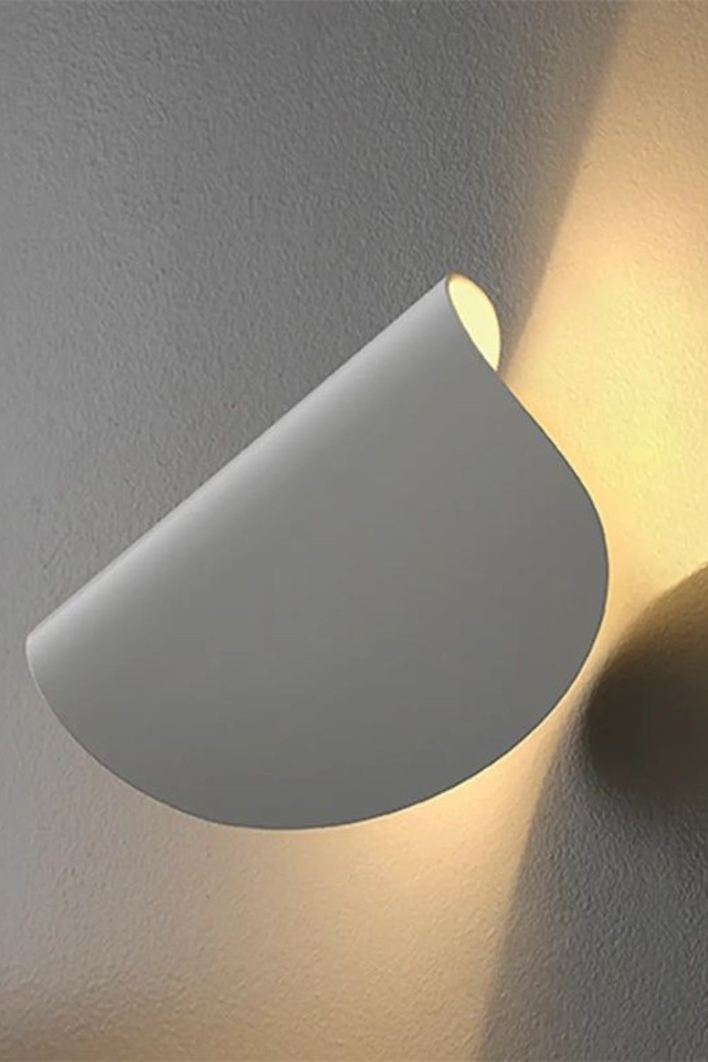 IO Wall Lamp