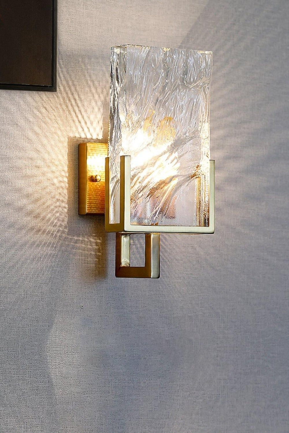 Ice Crystal Wall Lamp - SamuLighting