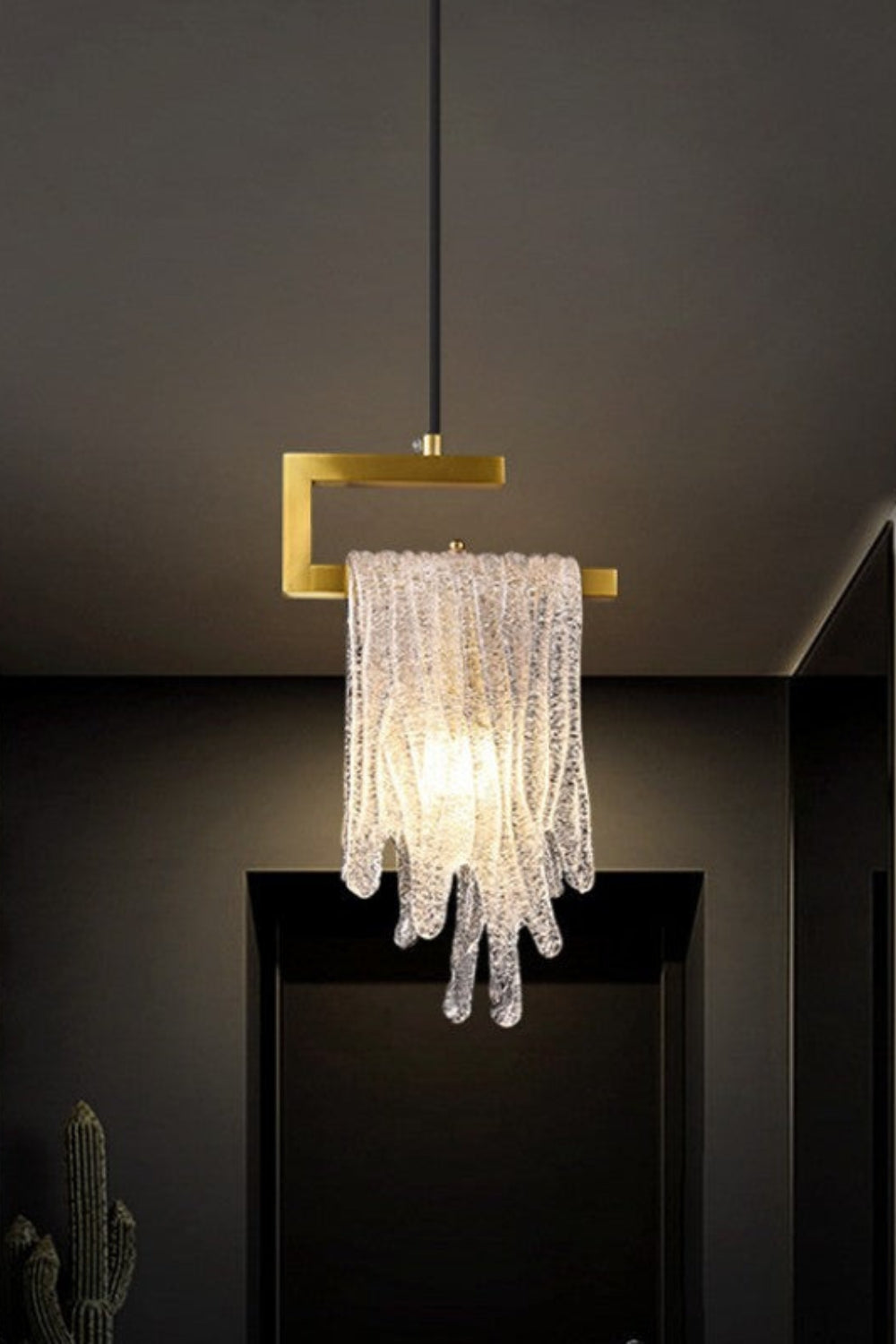 Icicle Shape Pendant Lamp - SamuLighting