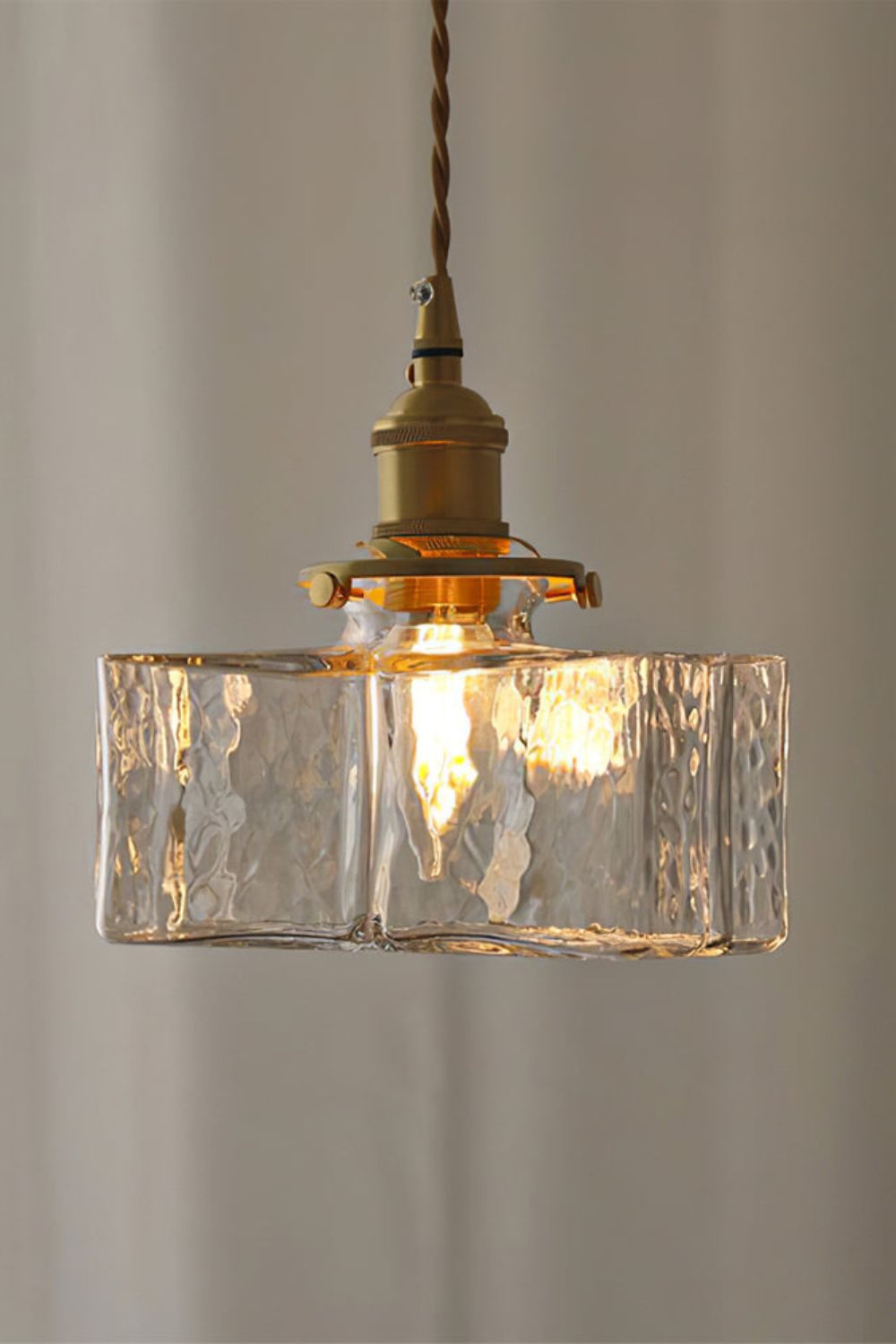 Jewel Square Glass Pendant Lamp