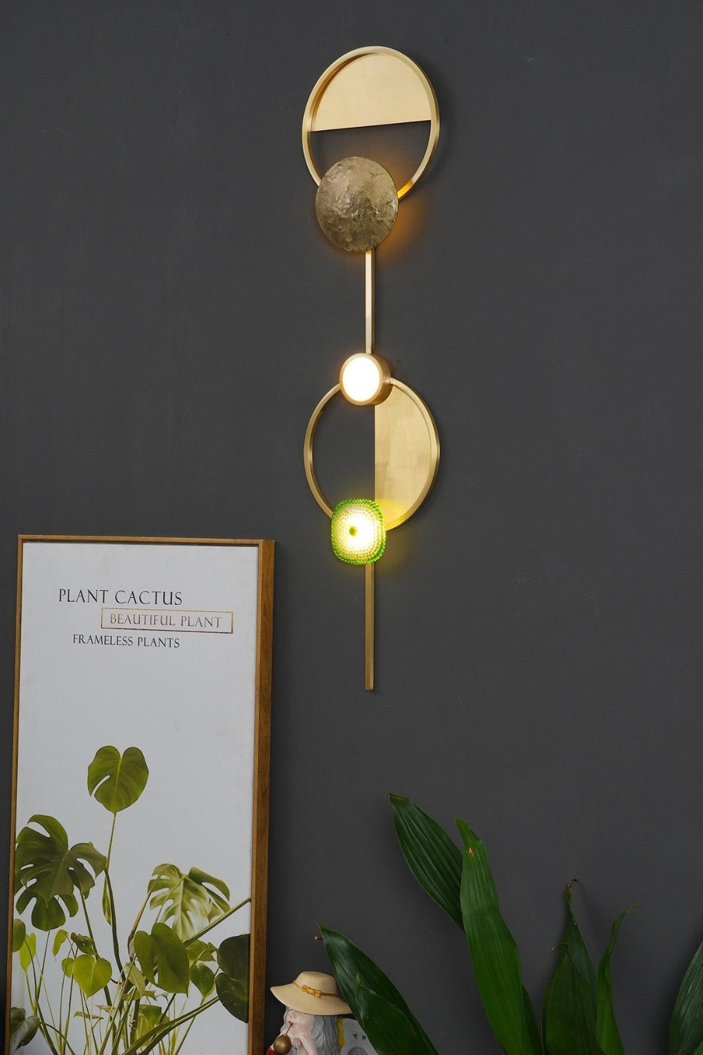 Jewels Wall Lamp