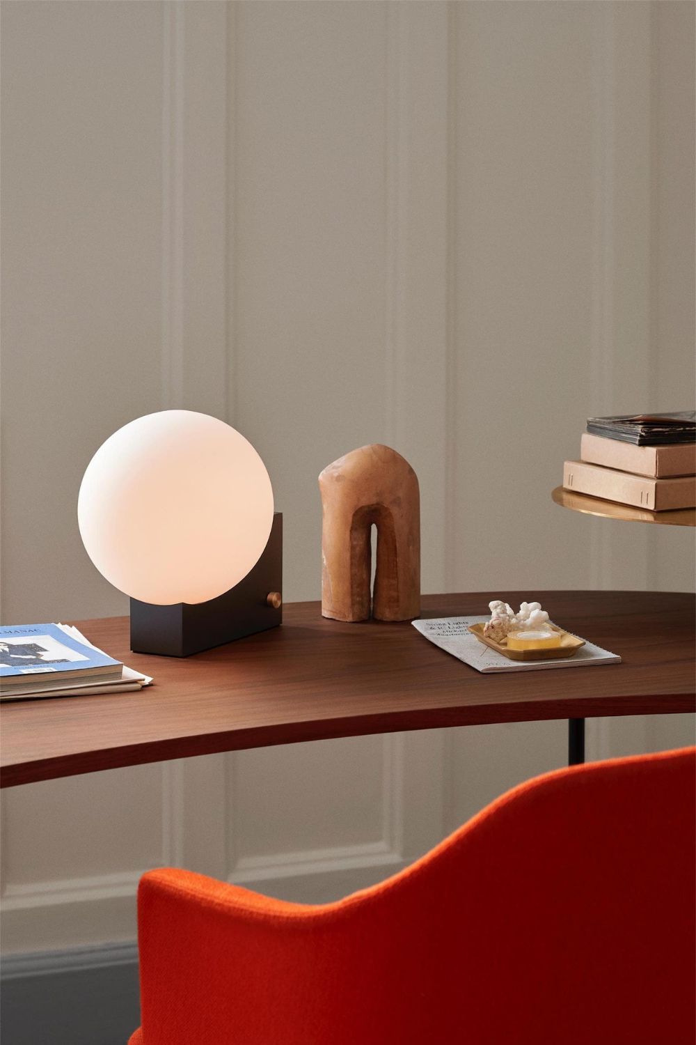 Journey SHY1 Table Lamp