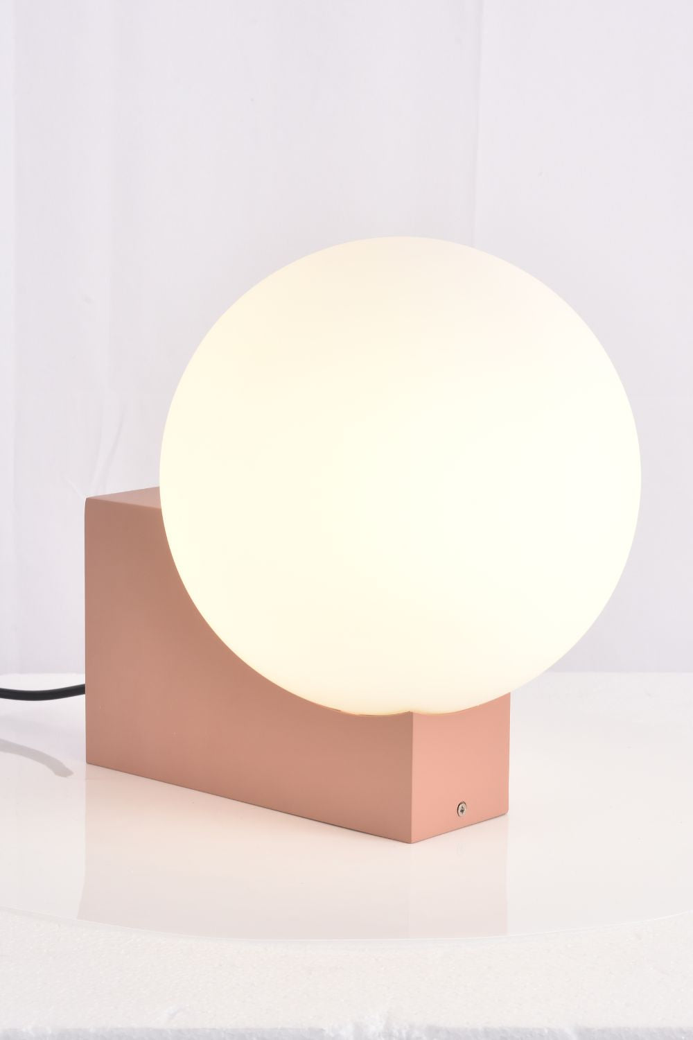 Journey SHY1 Table Lamp