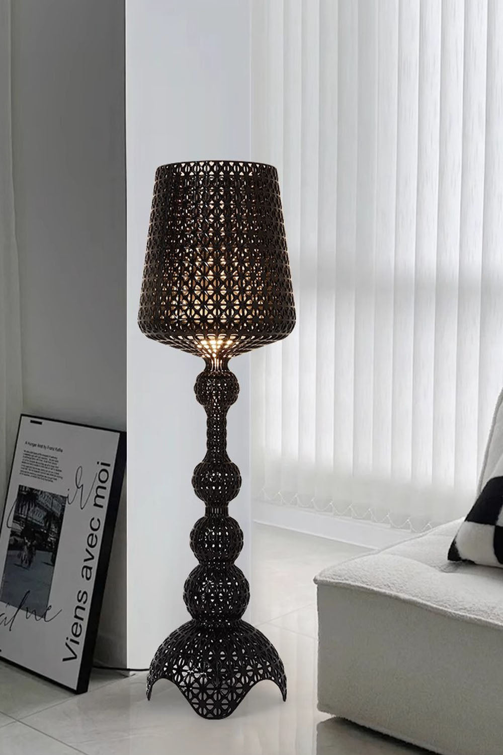 Kabuki Floor Lamp
