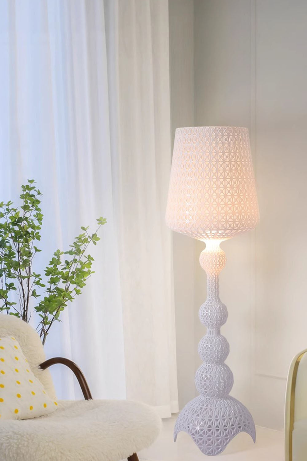 Kabuki Floor Lamp