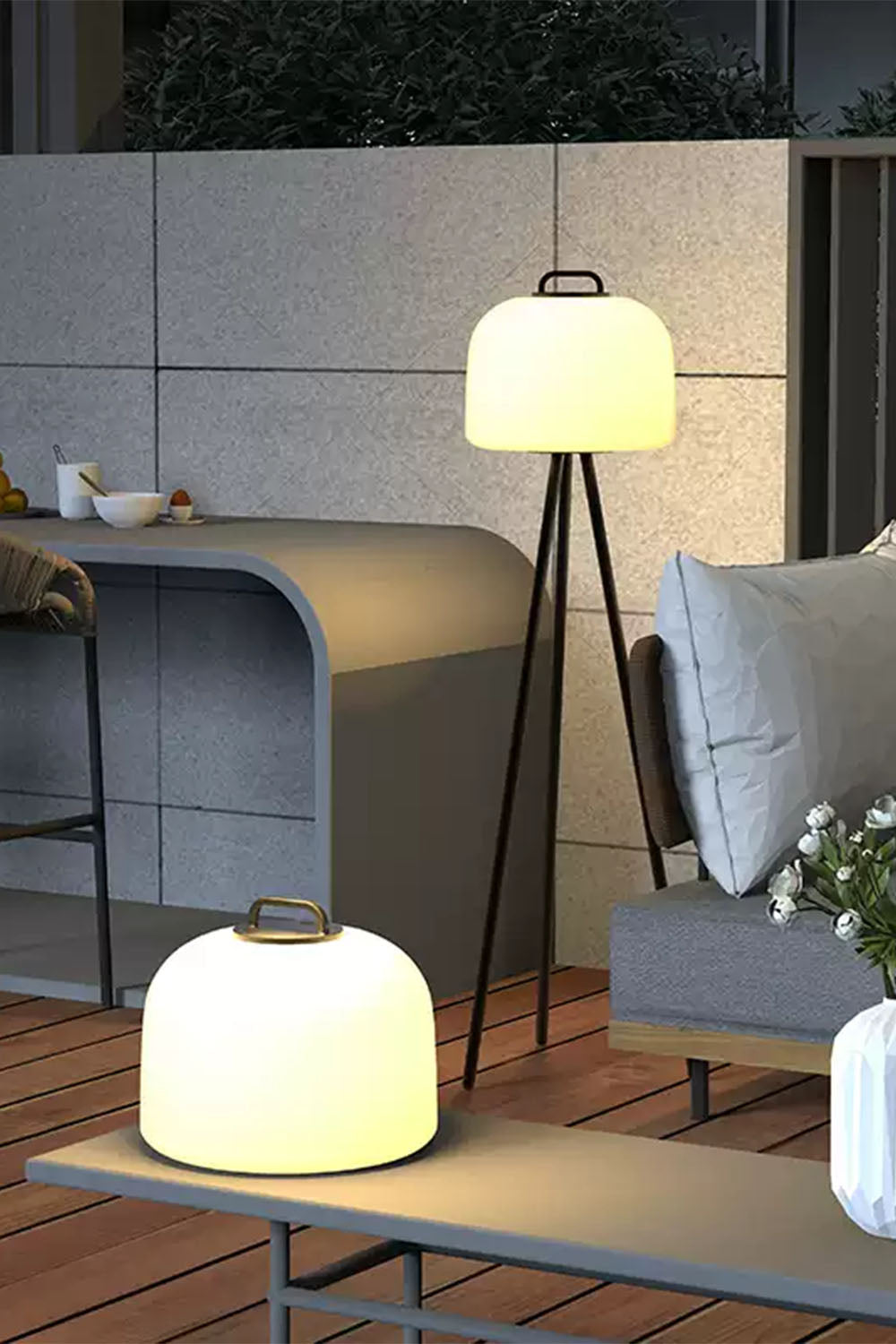 Kettle Tripod Floor Lamp