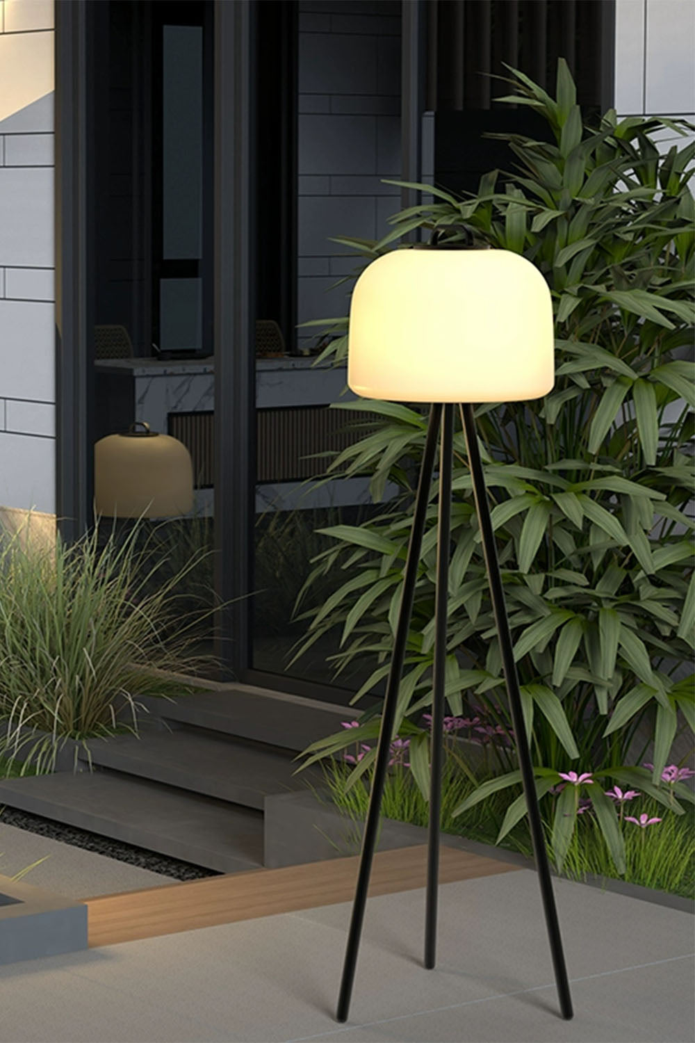 Kettle Tripod Floor Lamp