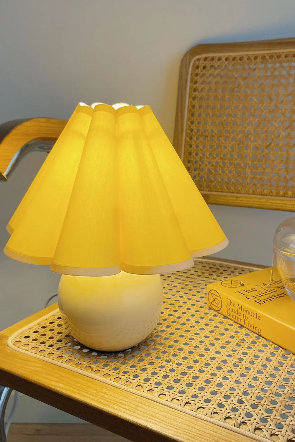 Kicsi Knife Pleat Table Lamp