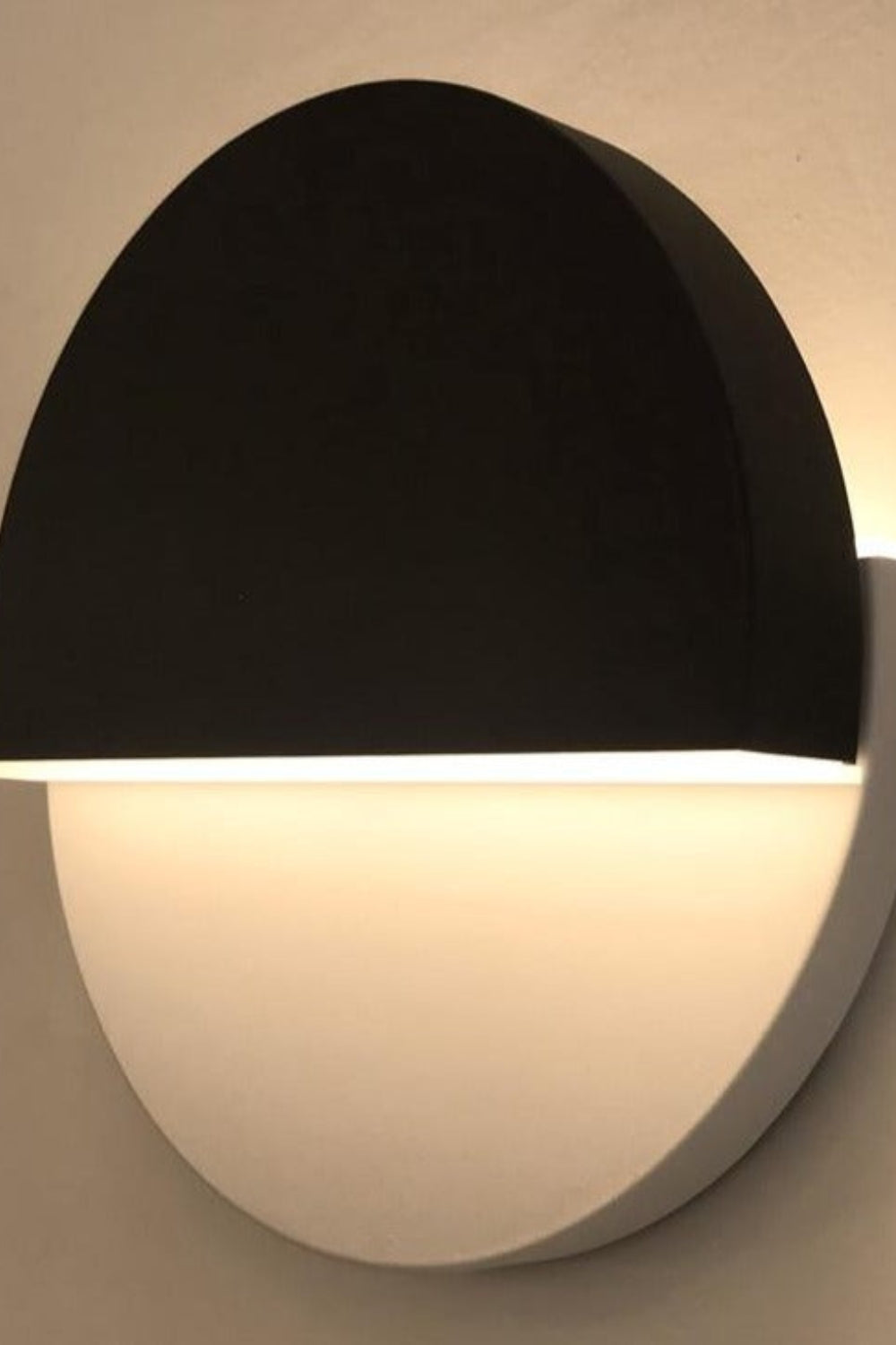 Kneeland Rotatable Wall Lamp