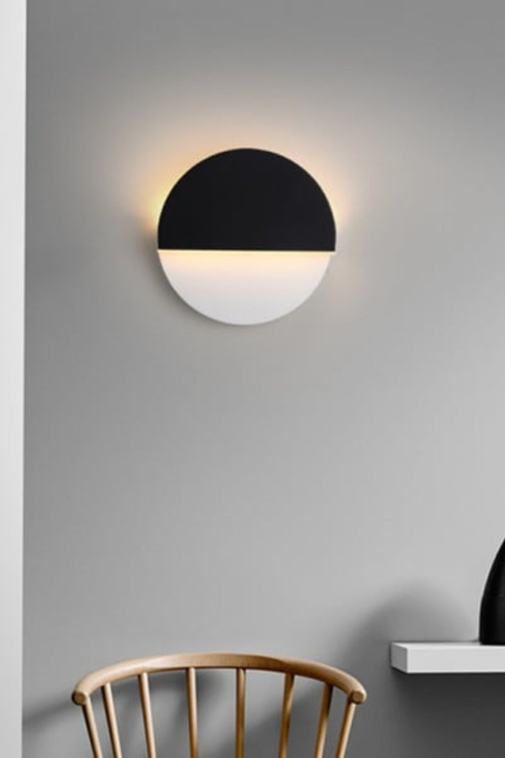 Kneeland Rotatable Wall Lamp