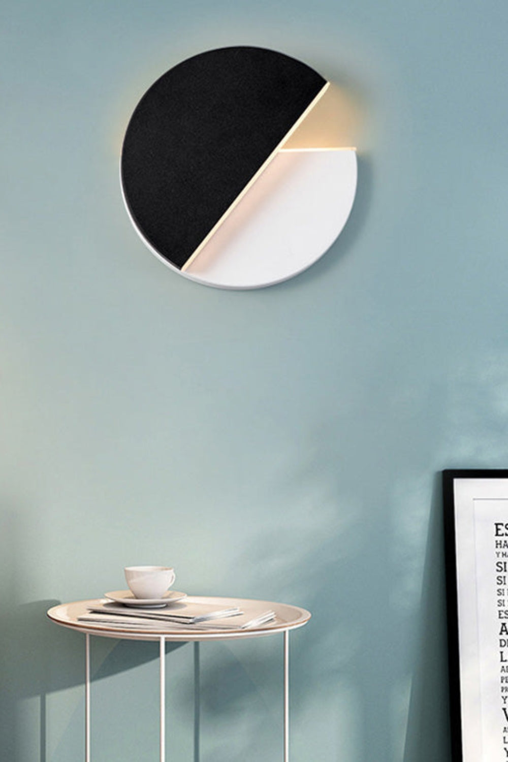 Kneeland Rotatable Wall Lamp