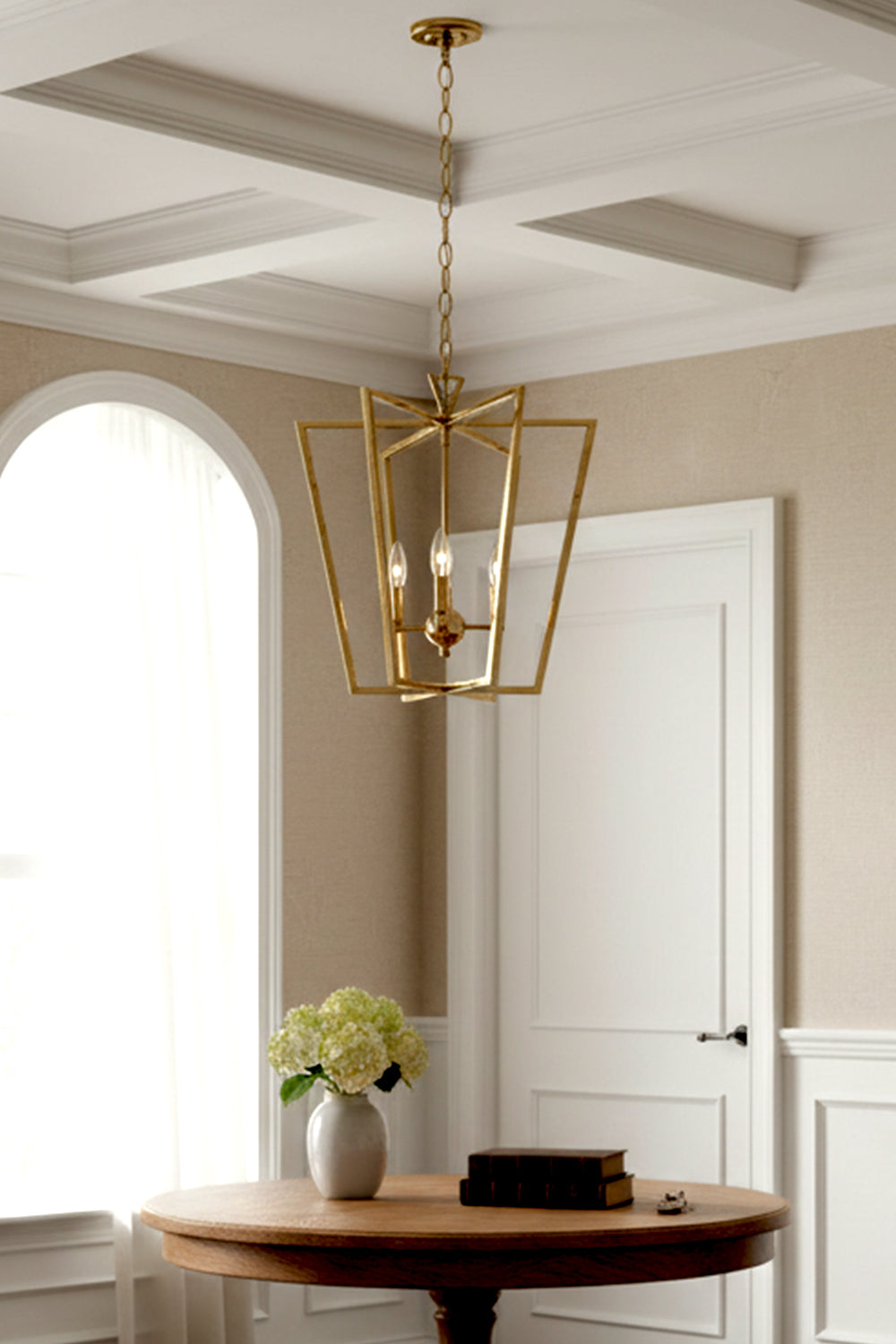 Lantern-shaped chandelier