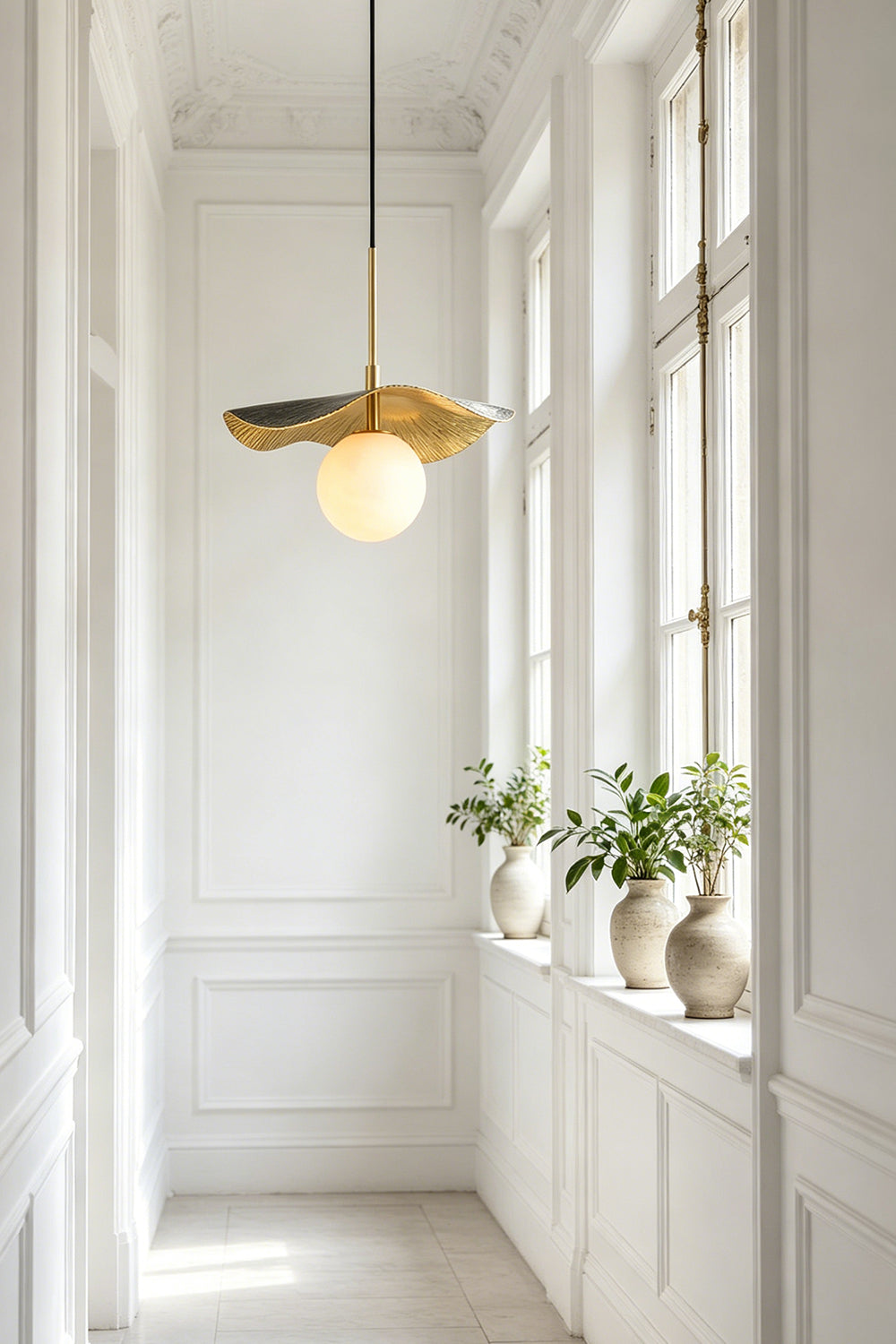 Leaf Alabaster Pendant Light for Hallway | Samu Lamp