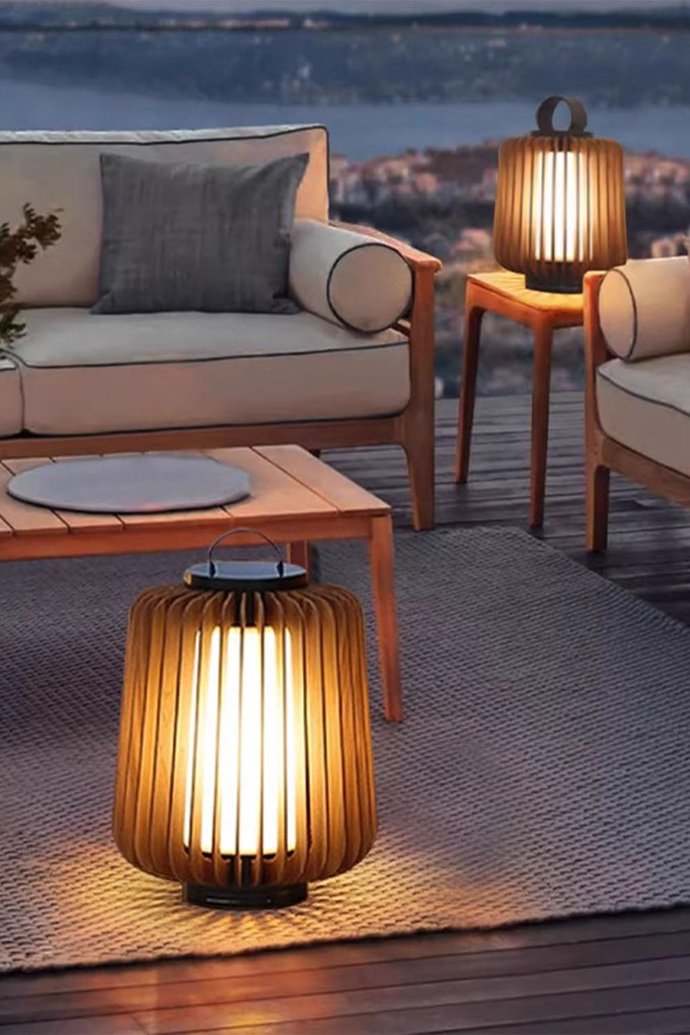 Legno Rechargeable Outdoor Table Lamp