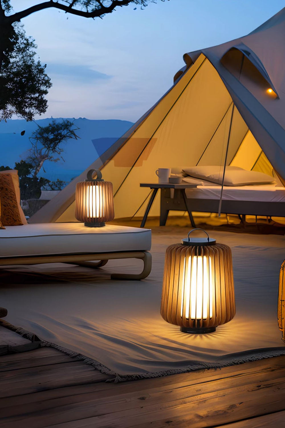 Legno Rechargeable Outdoor Table Lamp