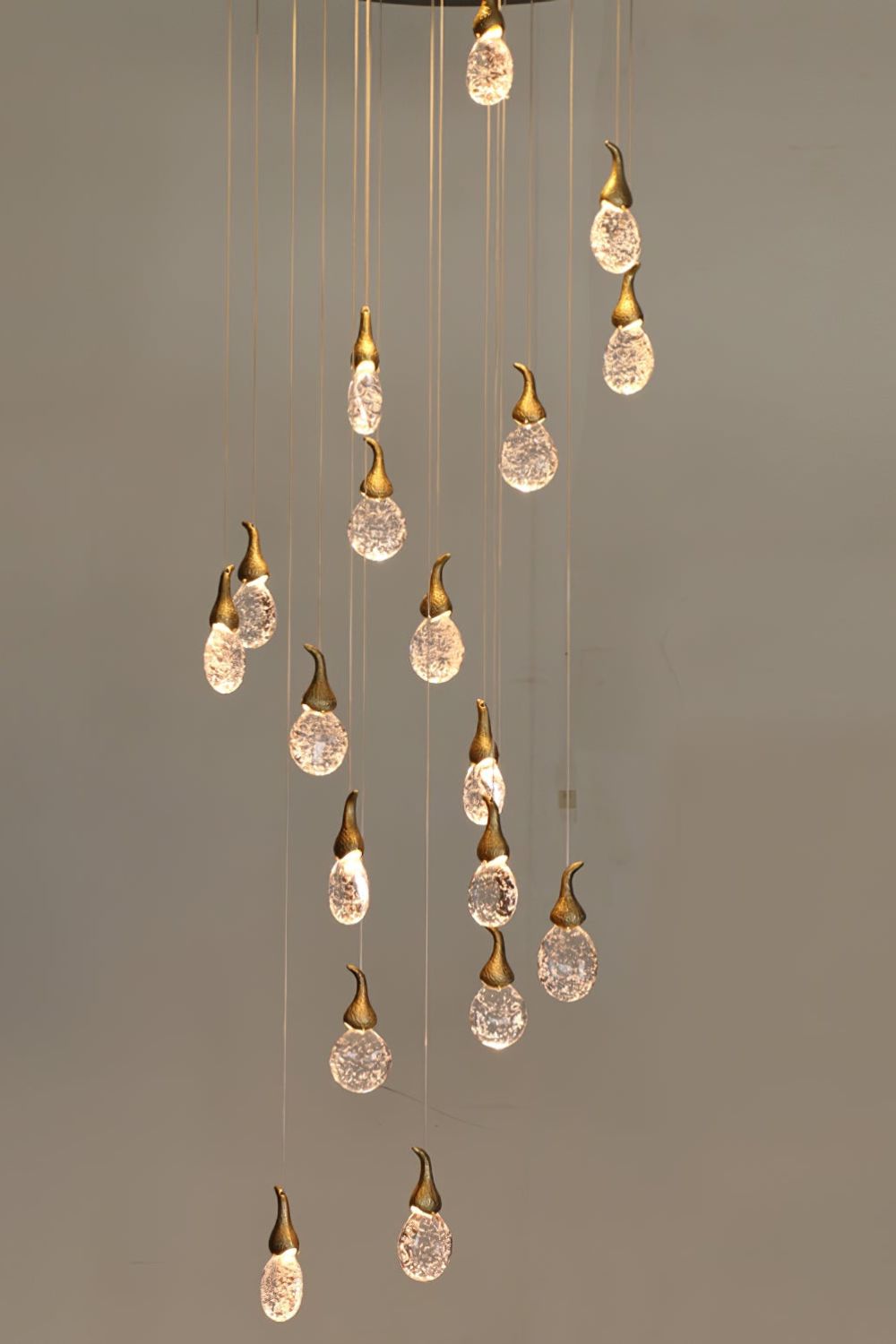 Leo Bubble Chandelier - SamuLighting