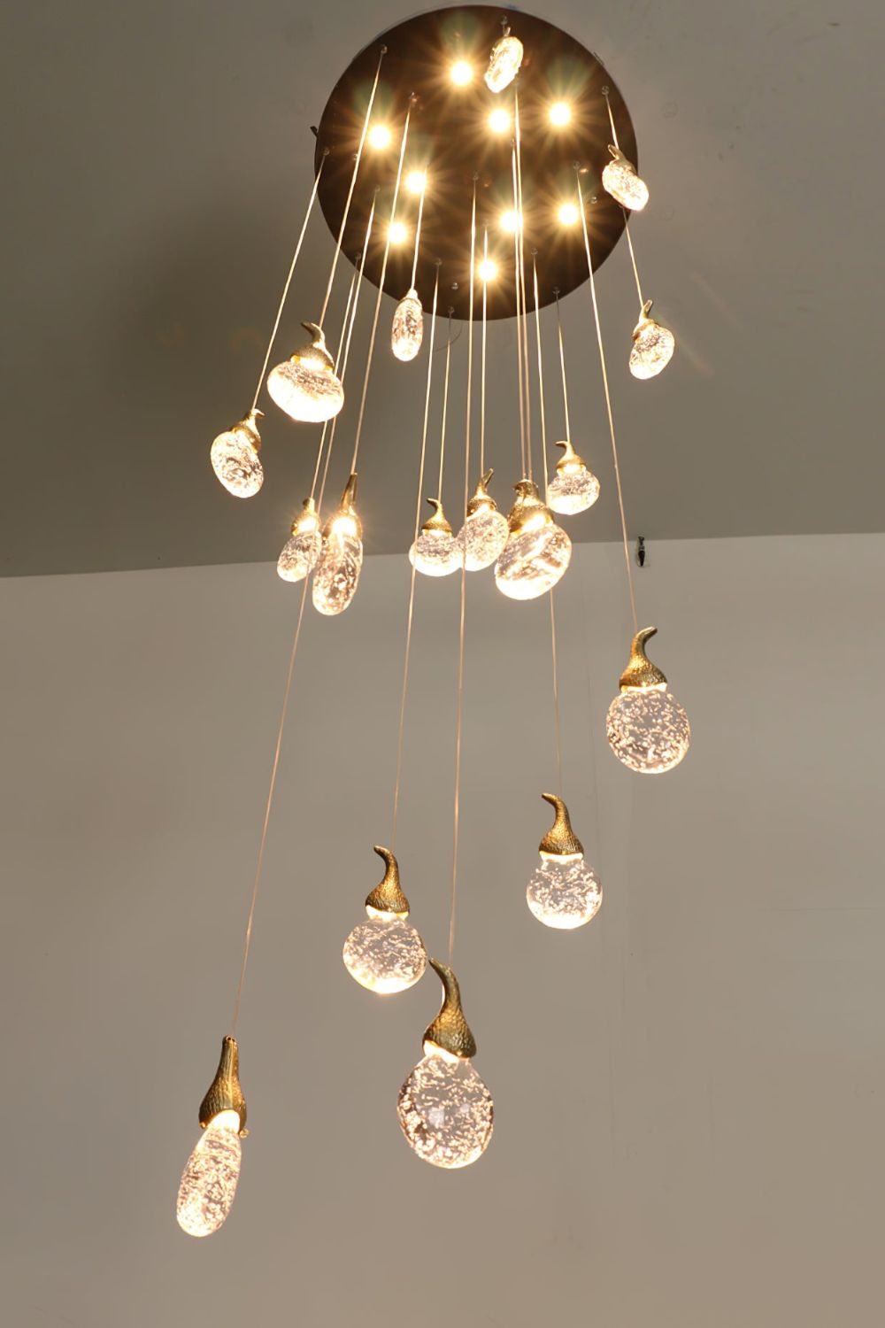 Leo Bubble Chandelier - SamuLighting