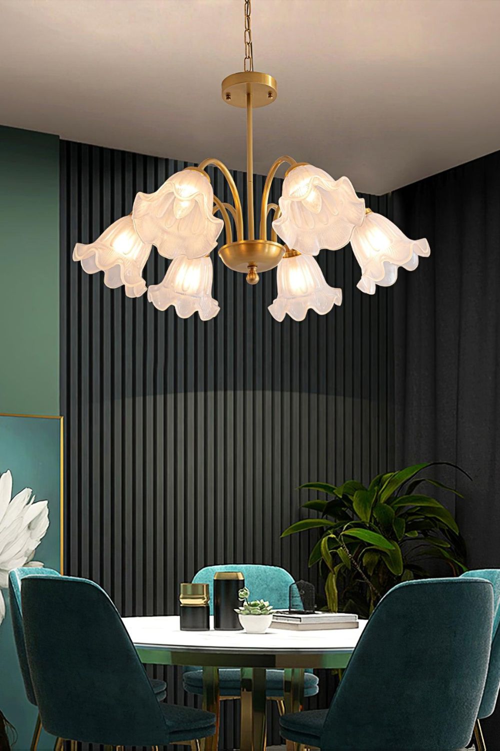 Lily Chandelier - SamuLighting