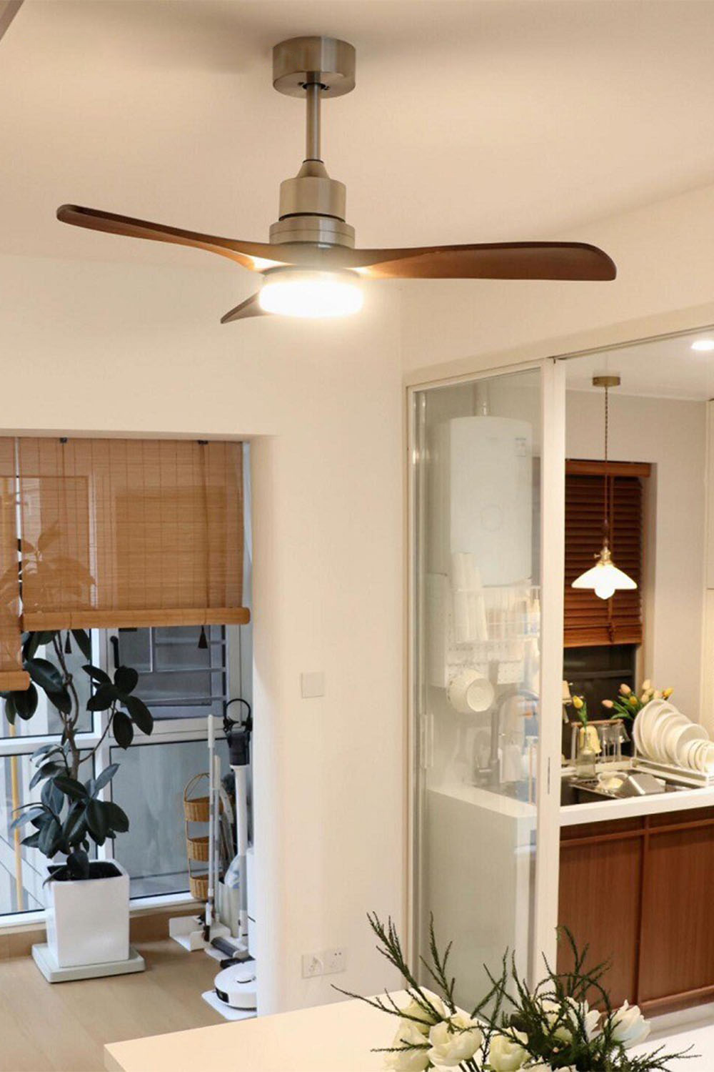 Linea Natural Three-blade Fan Chandelier