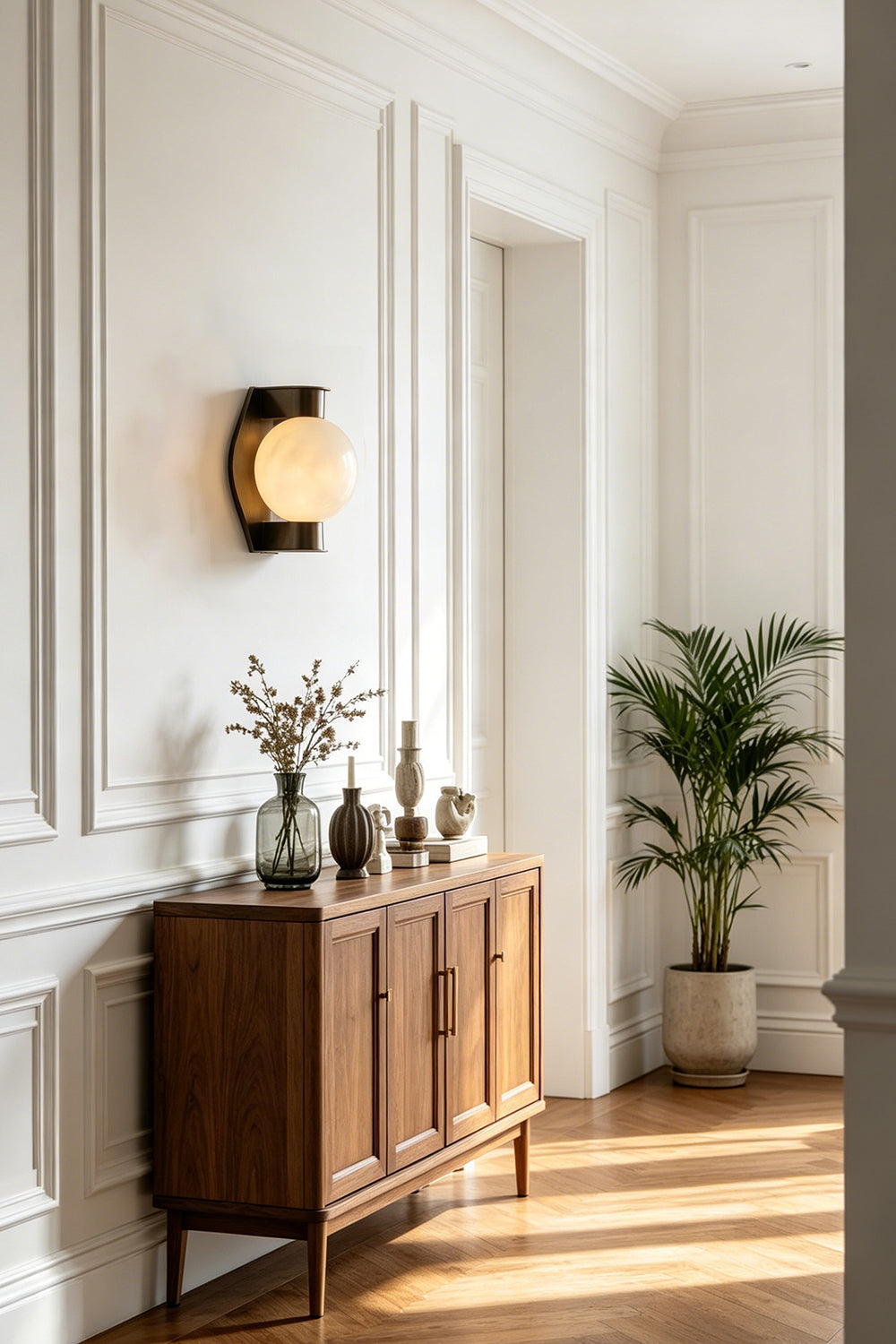 Lunar Alabaster Wall Sconce for  Hallway | Samu  Lamp
