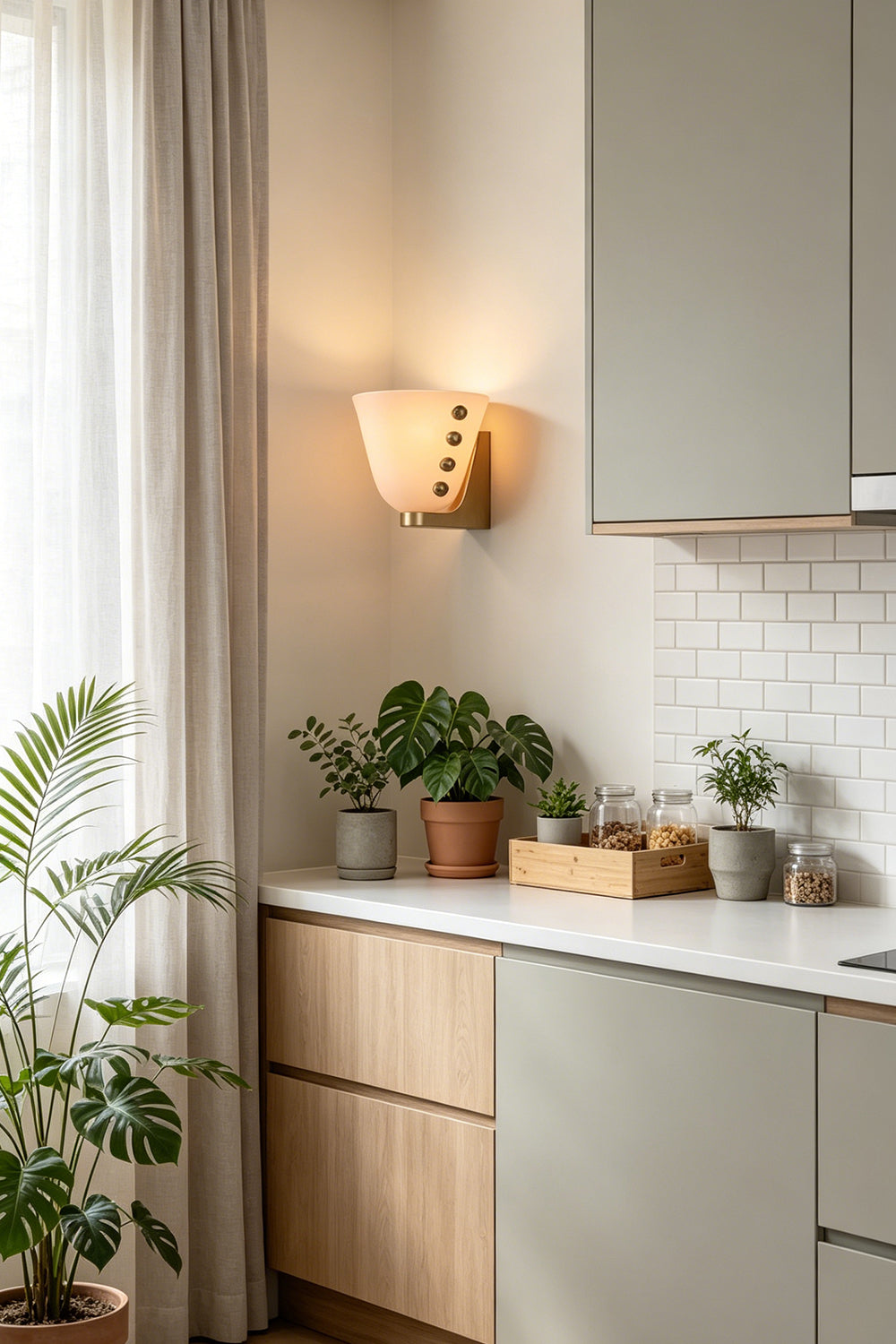 Lyra Chalice Wall Lamp